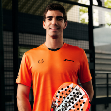 Juan Lebron endorses the Babolat Viper Juan Lebron 3.0 Padel Racket