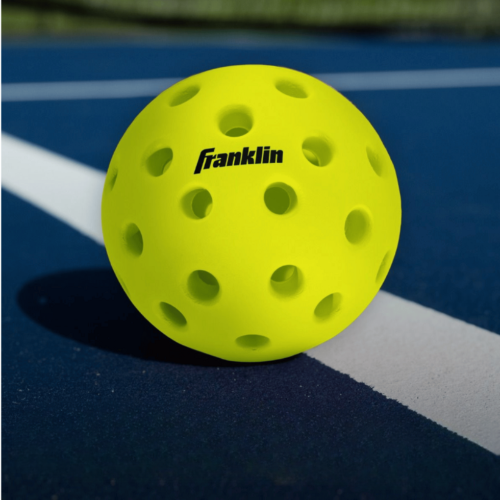 Outdoor Pickleball balls